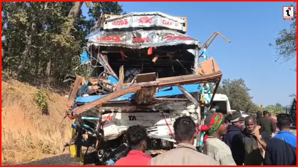 Jashpur Road Accident