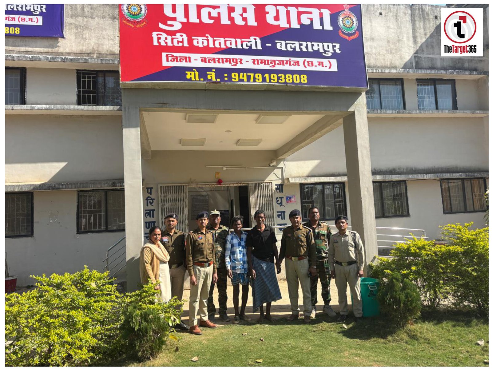 पत्नी की हत्या कर शव को पेड़ से लटकाया, पति समेत दो गिरफ्तार