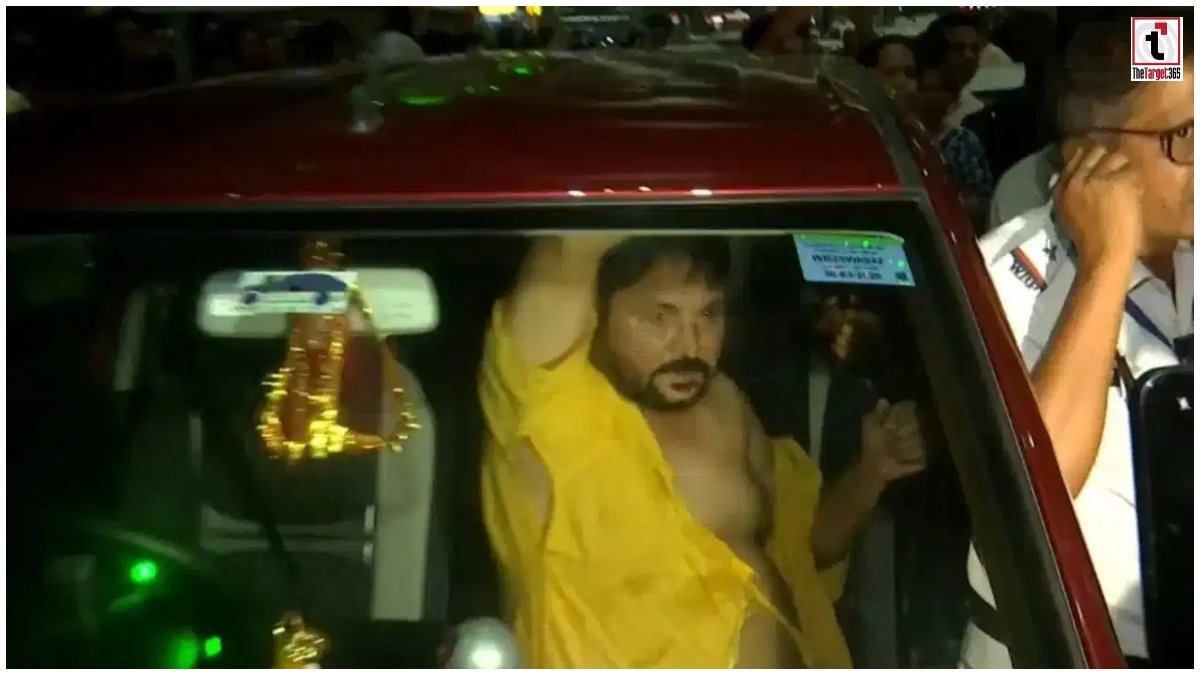 Kolkata Airport Clash