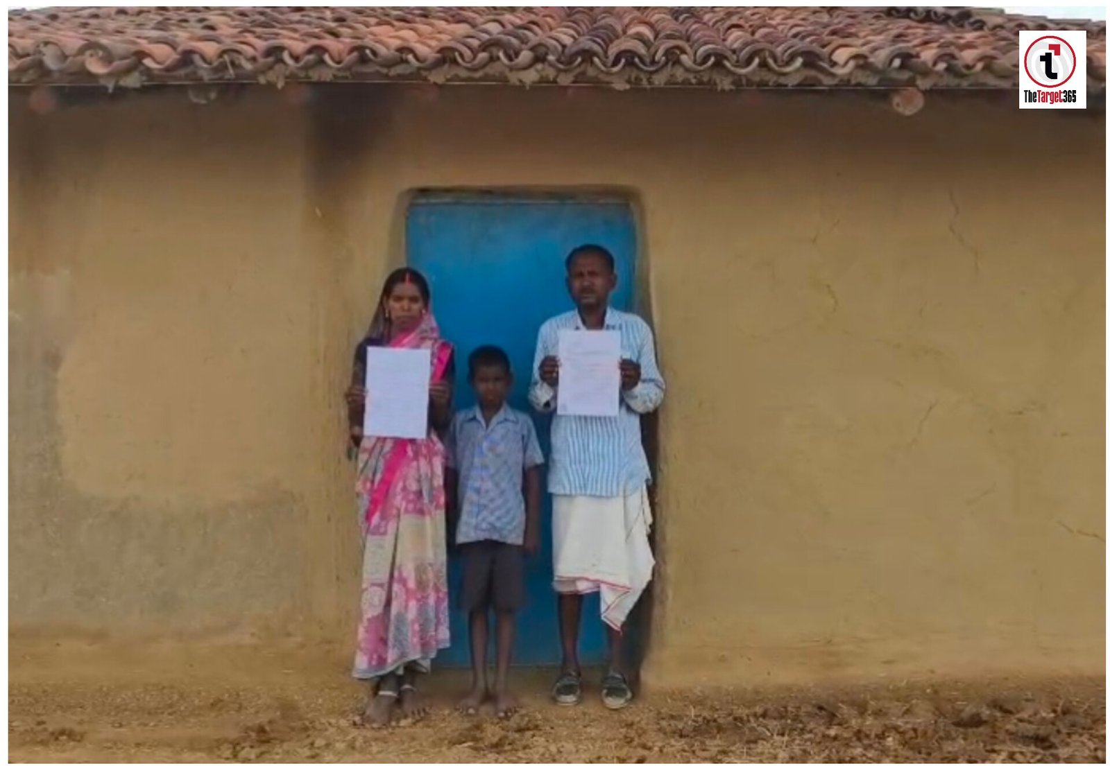 Social Exclusion : भाजपा नेता ने महिला सरपंच को मंच पर पहनाया माला, अब सरपंच परिवार का सामाजिक बहिष्कार! थाने पहुंचा मामला
