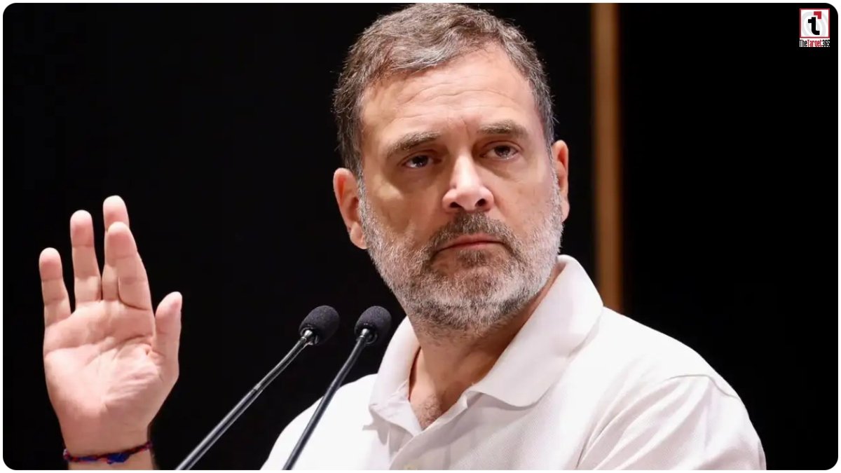 Rahul Gandhi on DU