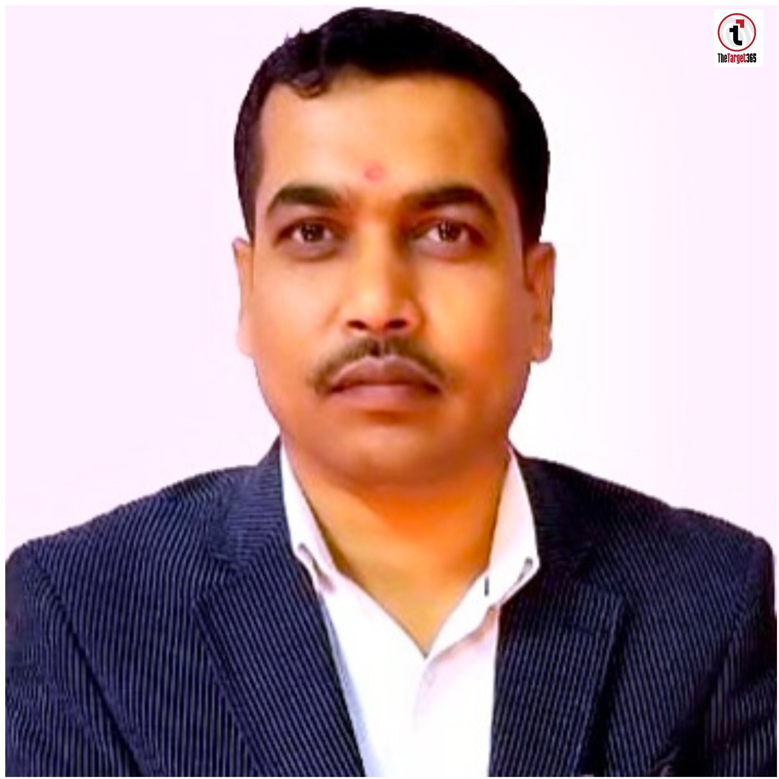 PHD Title : शोधार्थी चंद्रशेखर सराफ को मिली पीएच.डी. की उपाधि, उषा प्रियंवदा के उपन्यासों पर किया शोध