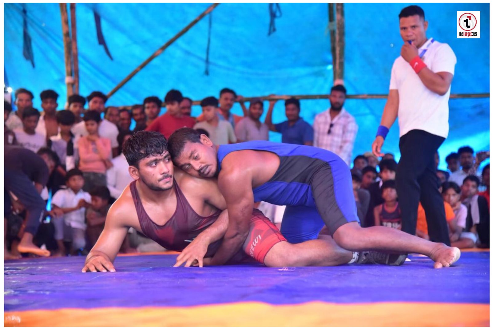 Dangal Wrestling Competition : झमाझम बारिश के बीच दंगल का रोमांच, अवनीश पांडेय बने सरगुजा केसरी