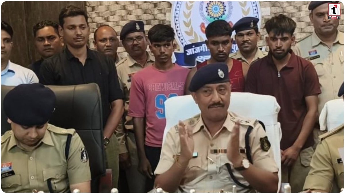 Janjgir Crime: कर्ज के बोझ ने बना दिया चोर, मंदिरों में चोरी करने वाले 4 आरोपी गिरफ्तार