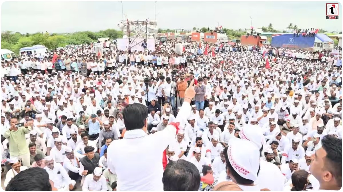 Nashik-Pune Highway Protest