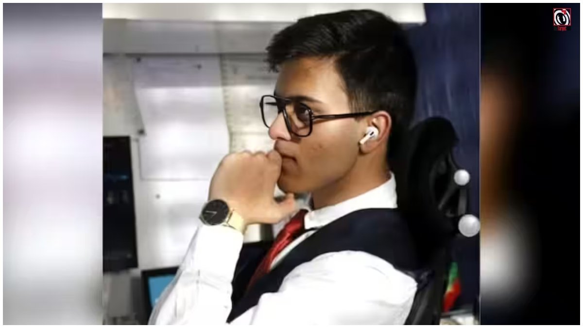 Fake PMO Officer