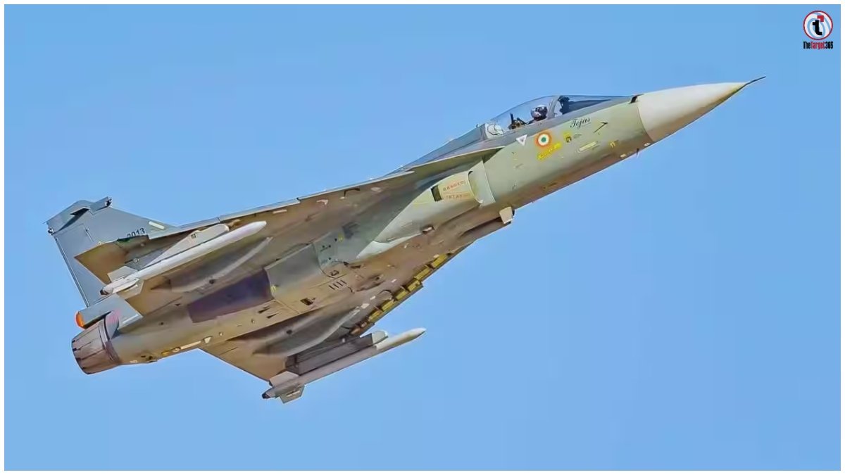 Tejas Fighter Jet