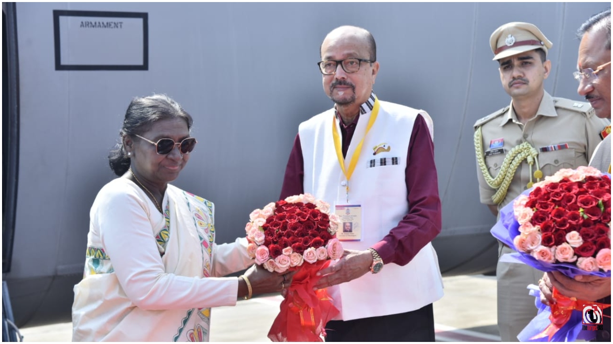 President Murmu Bastar Visit: बस्तर में राष्ट्रपति मुर्मू का आत्मीय स्वागत, मुरिया दरबार पर निगाहें