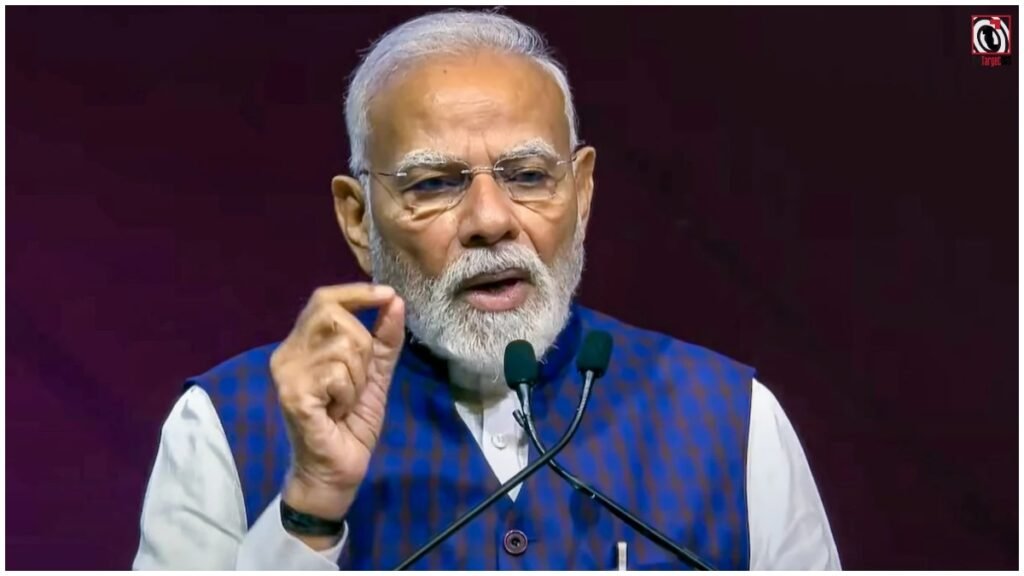 Regime Change Debate : रिजीम चेंज विवाद पर पीएम मोदी का तंज, बोले- भारत की प्रतिष्ठा मिटाने में लगे लोग