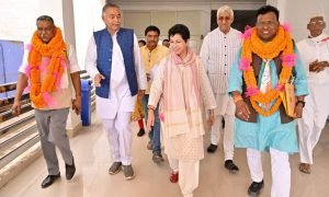 अजय-विजय के नामांकन दाखिले में उमड़ा जनसैलाब