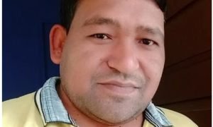 Ambikapur News : VSK App की तकनीकी खामियों पर शिक्षकों का विरोध, सरगुजा में वेतन कटौती रोकने की मांग
