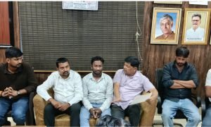 Ambikapur News : सरगुजा में भाजपा की संगठनात्मक सूची पर कांग्रेस का सवाल, कांग्रेस समर्थित उपसरपंच को SC मोर्चा में मंत्री बनाने का दावा