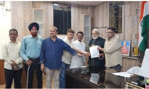 Ambikapur News : कांग्रेस मंडल अध्यक्ष पर जानलेवा हमला, निष्पक्ष जांच की मांग को लेकर SP से मिला कांग्रेस प्रतिनिधिमंडल