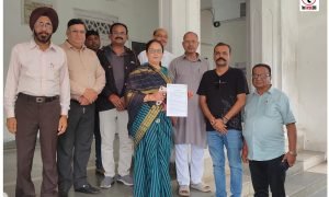 Ambikapur News : सवर्ण समाज ने 10% EWS आरक्षण और सवर्ण आयोग की मांग उठाई, राष्ट्रपति-प्रधानमंत्री के नाम सौंपा ज्ञापन