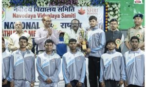 Ambikapur News : 100-200 मीटर में सोना, रिले में रजत; ‘सर्वश्रेष्ठ एथलीट’ बनकर चंद्रशेखर ने बढ़ाया सरगुजा का मान