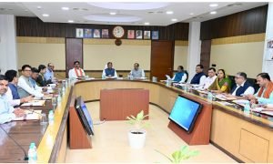 CG Cabinet Decisions : युवाओं के लिए 500 करोड़ का स्टार्टअप मिशन, सरकारी कर्मचारियों को 45 साल तक नौकरी आवेदन की छूट
