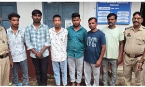 Ambikapur News : गणेश विसर्जन के दौरान हंगामा, प्रशिक्षु DSP की गाड़ी में तोड़फोड़; 6 आरोपी गिरफ्तार