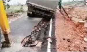 Kawardha Road Collapse
