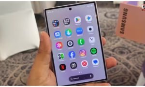 Samsung Galaxy Z Fold 8